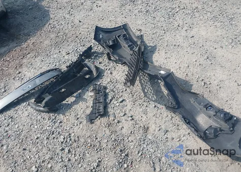 2016 Ford Focus Se z USA, uszkodzony, nr VIN 1FADP3K21GL232618